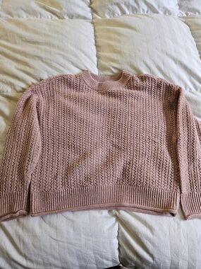 Universal Thread Blush Pink Crewneck Cable Knit Sweater